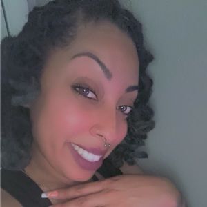 Meet your Posher, Bre